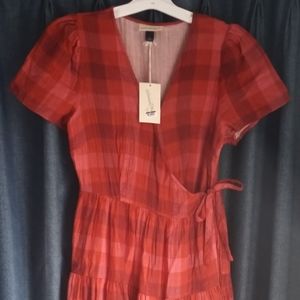 Universal Thread Wrap/dress